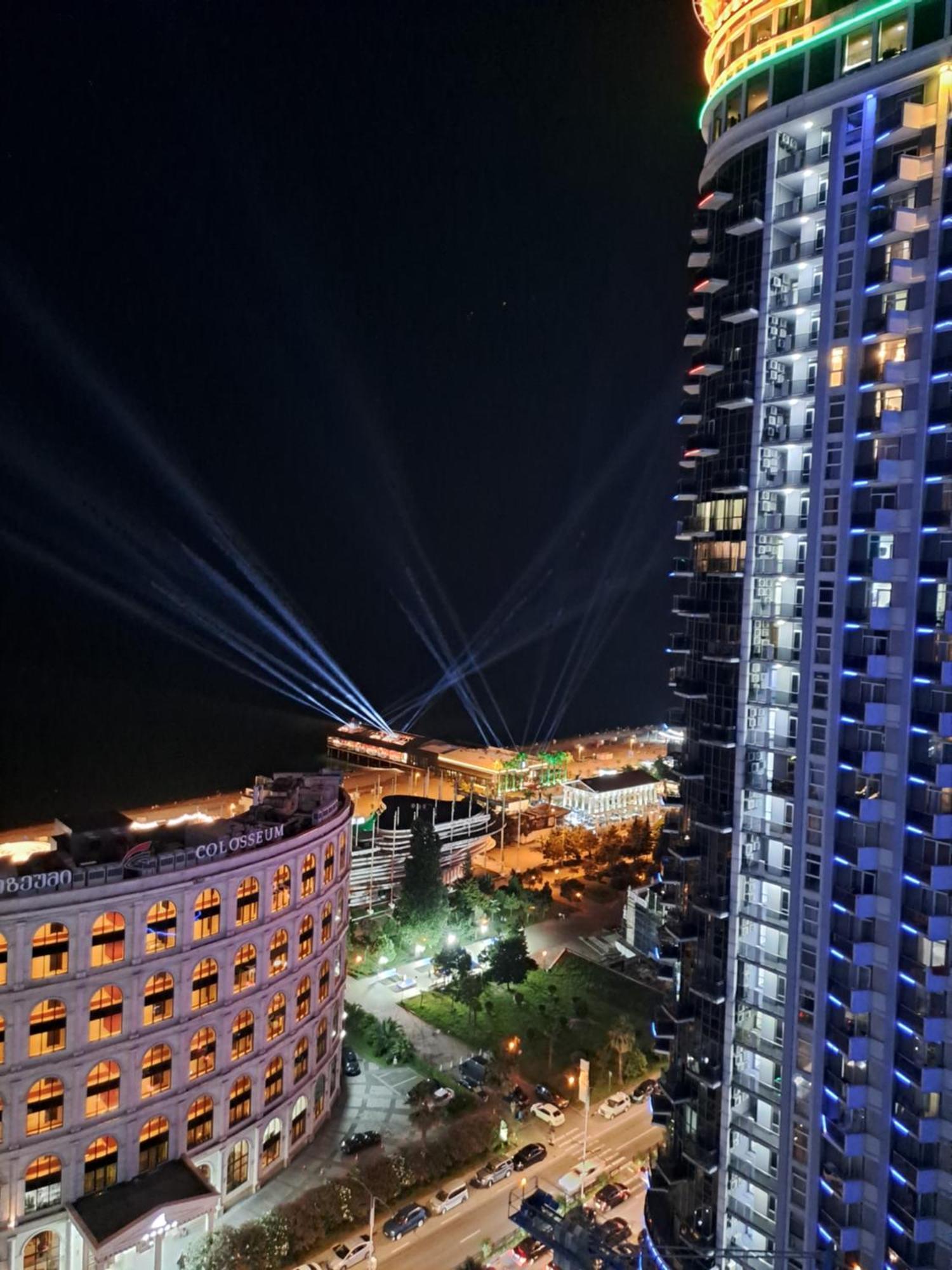 Batumi Orbi Sea View Apartamento Exterior foto
